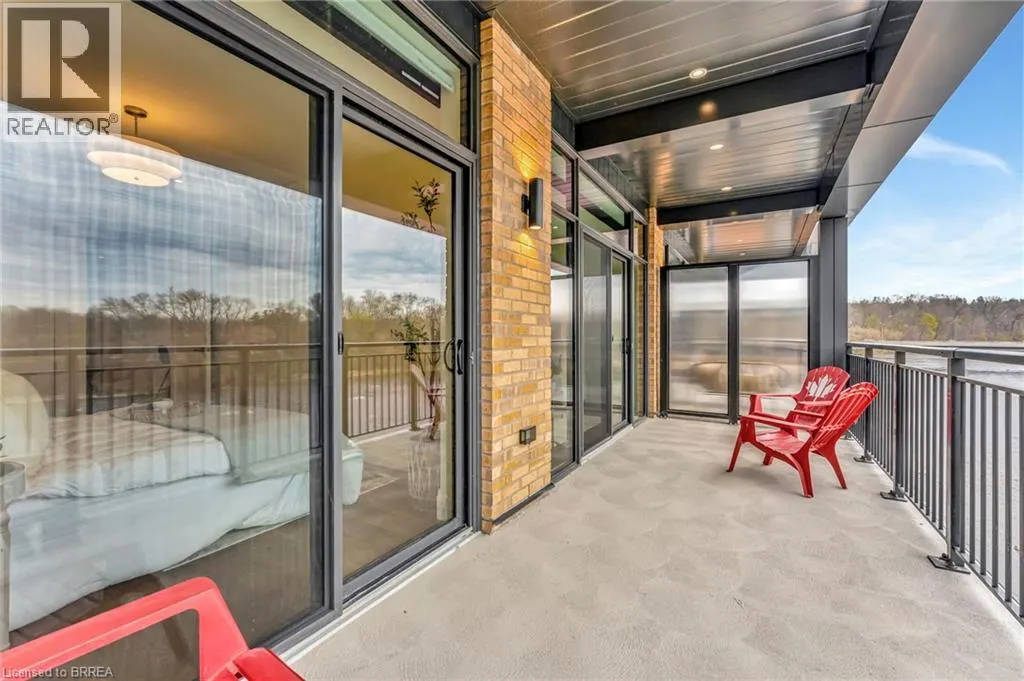 7 GRAND RIVER Street N Unit# 201, #201