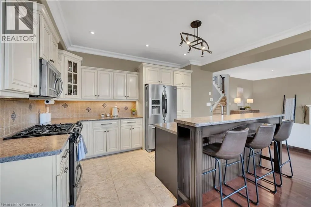 47 SOUTHWOOD Crescent
