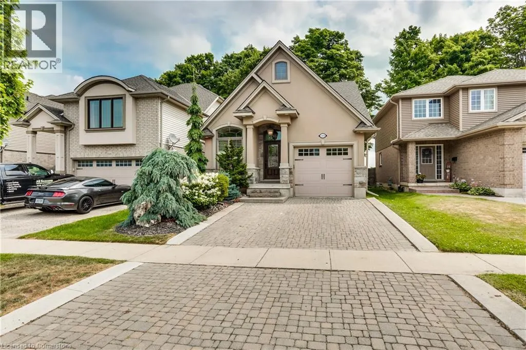1016 ALBERNI Road