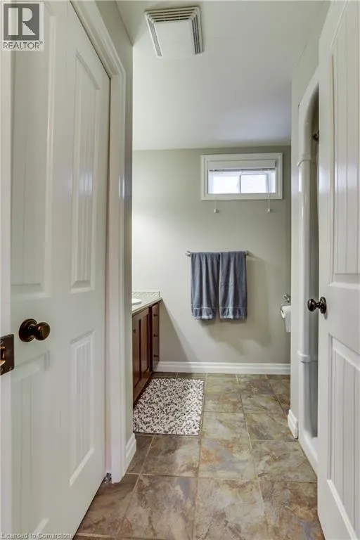 1016 ALBERNI Road