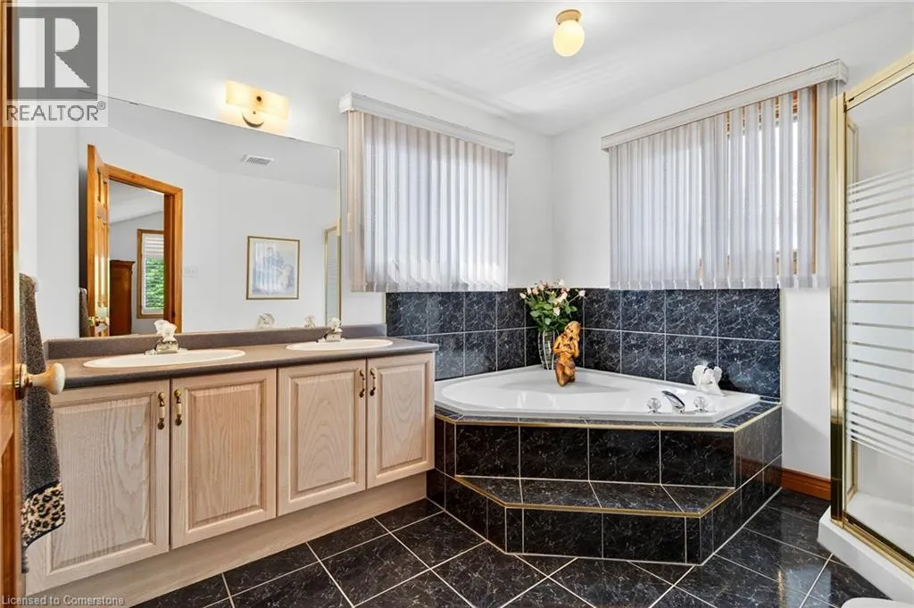 194 BUTTERFIELD Court