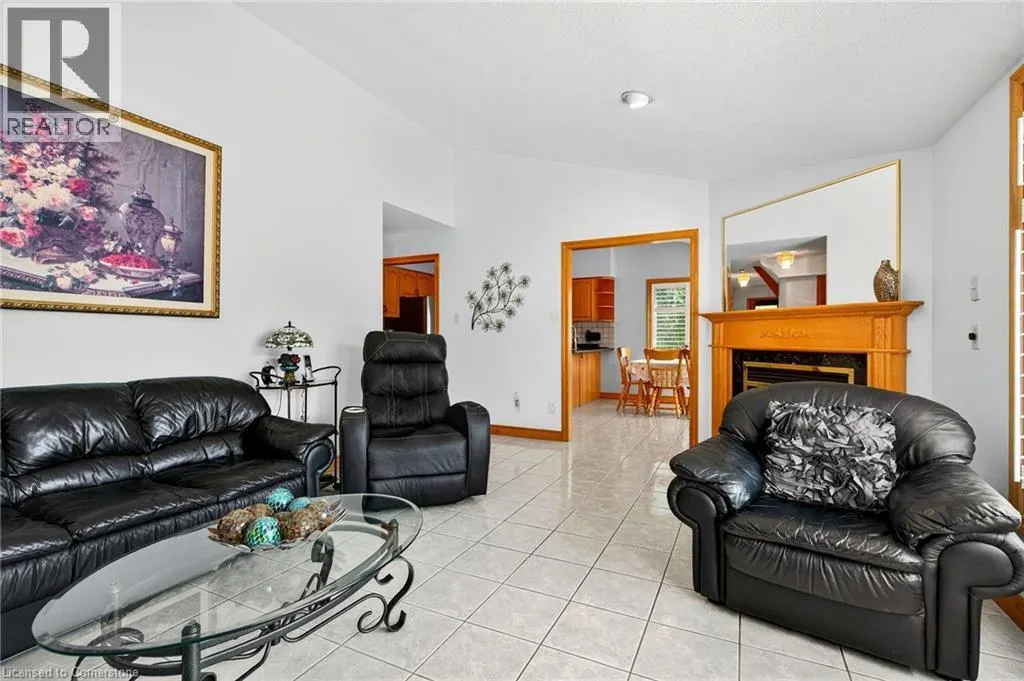 194 BUTTERFIELD Court