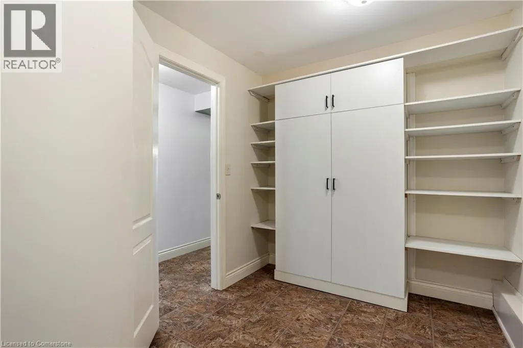 1309 SWAN Street