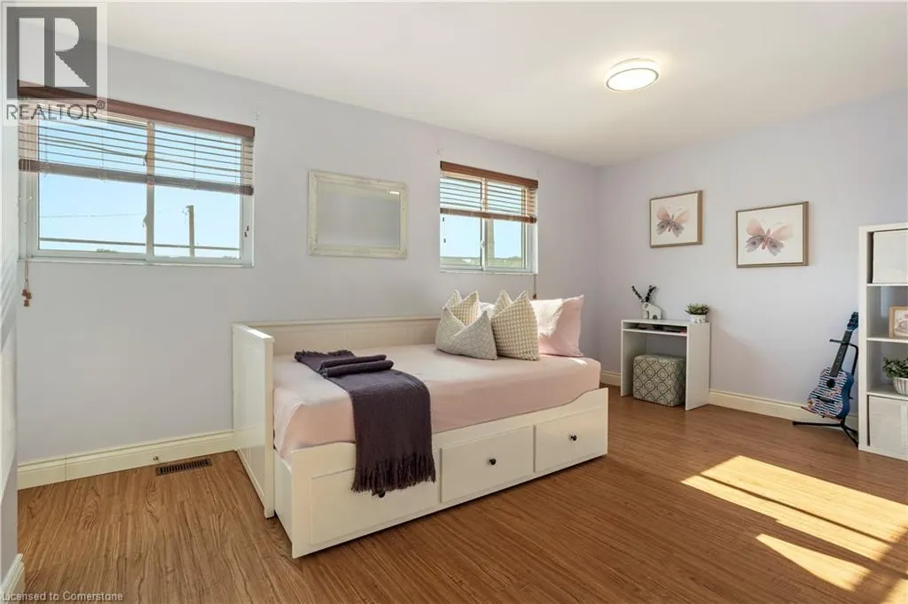 1309 SWAN Street