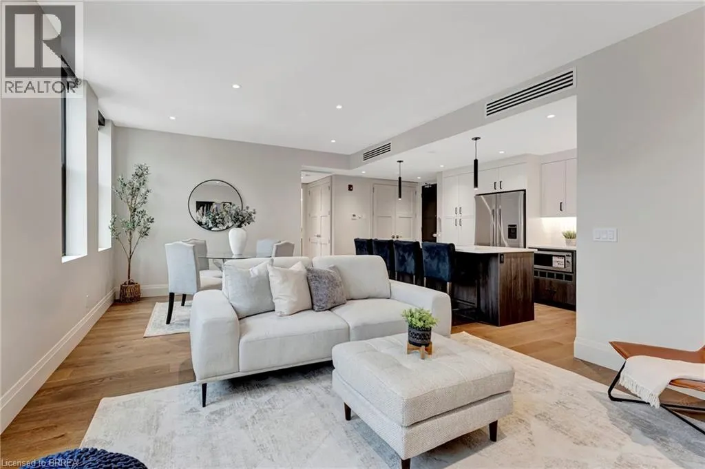 7 GRAND RIVER Street N Unit# 202, #202