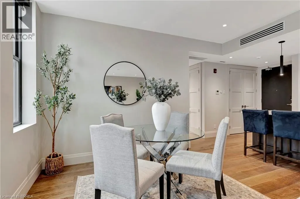 7 GRAND RIVER Street N Unit# 202, #202