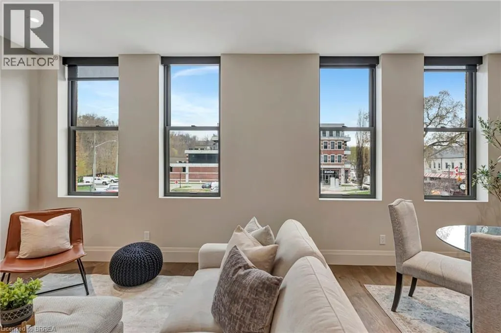 7 GRAND RIVER Street N Unit# 202, #202