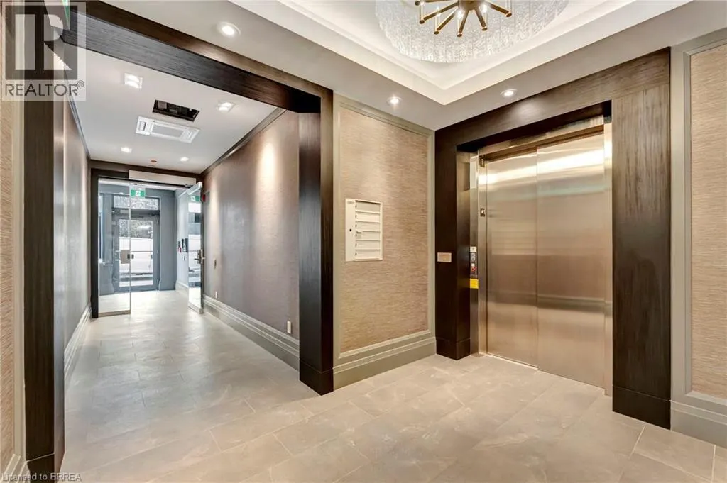 7 GRAND RIVER Street N Unit# 202, #202