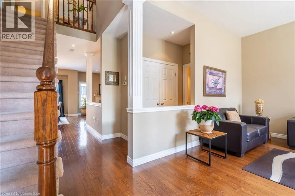 195 WILSON Street W Unit# 6, #6