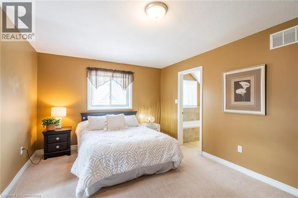 195 WILSON Street W Unit# 6, #6