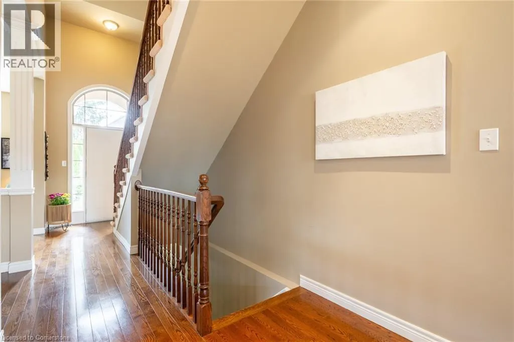 195 WILSON Street W Unit# 6, #6