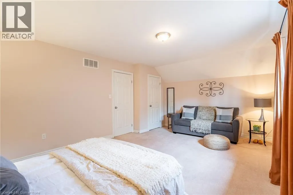 195 WILSON Street W Unit# 6, #6