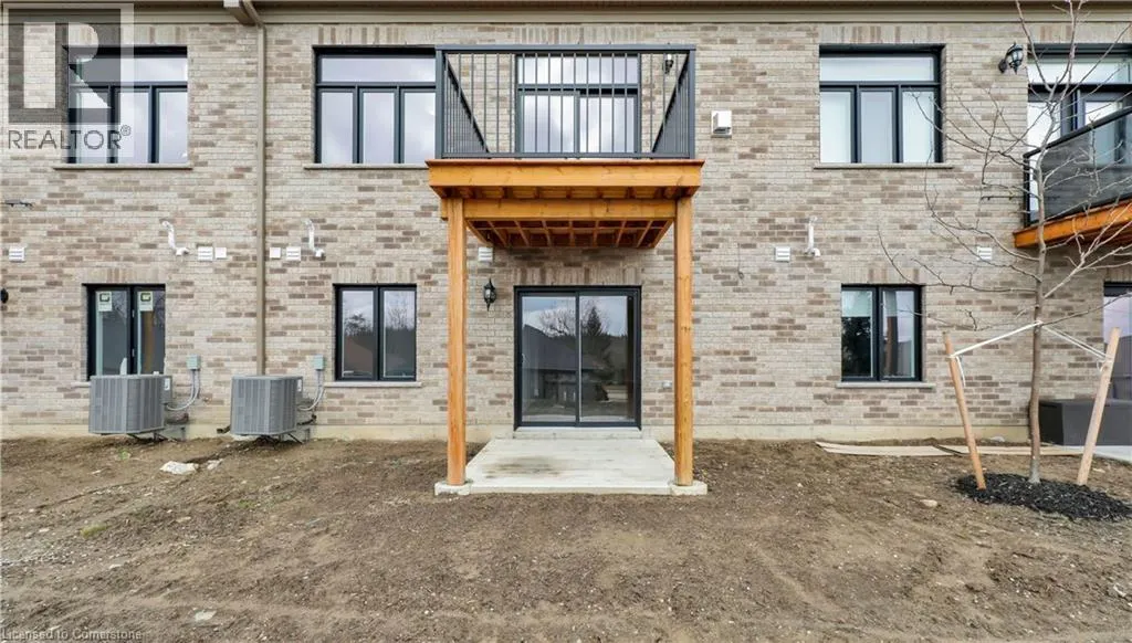 800 GARDEN COURT Crescent