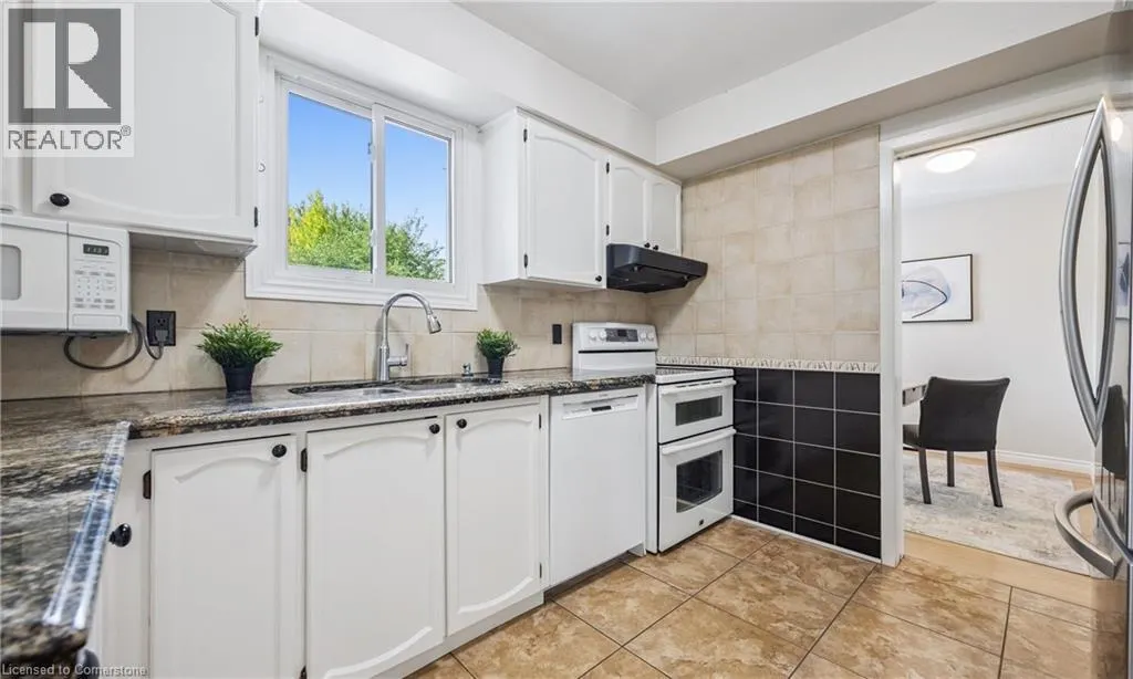 136 ST JEROME Crescent