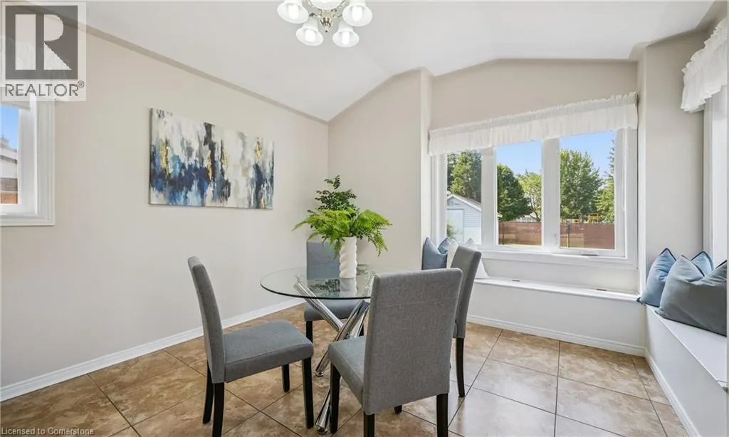 136 ST JEROME Crescent
