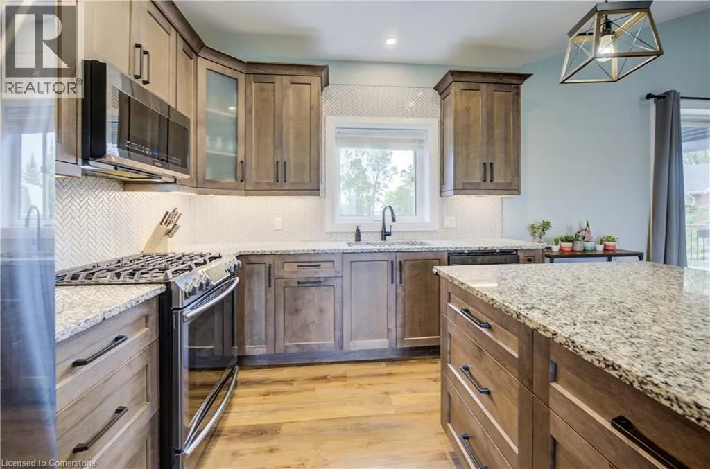 7922 WELLINGTON ROAD 8
