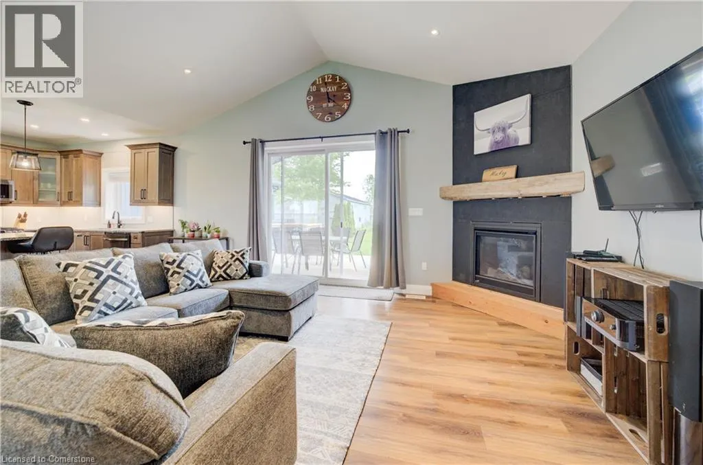 7922 WELLINGTON ROAD 8