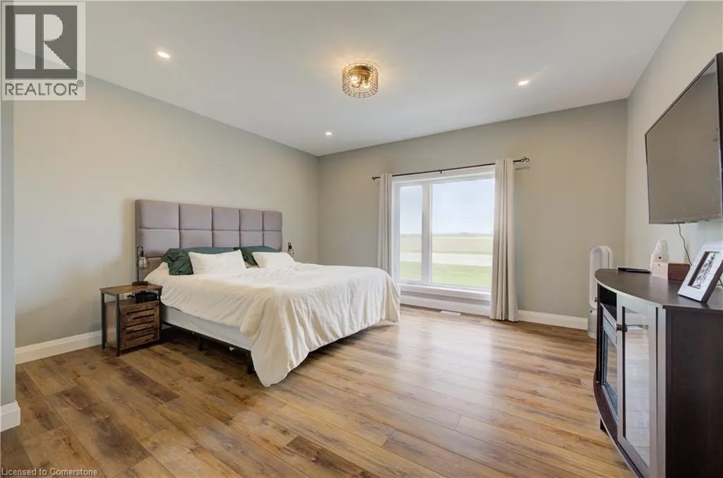 7922 WELLINGTON ROAD 8