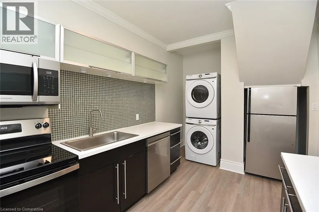 66 ERIE Avenue Unit# Upper, #Upper