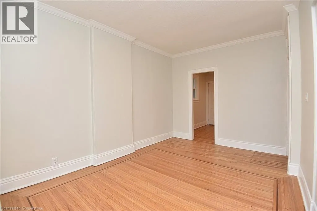 66 ERIE Avenue Unit# Upper, #Upper