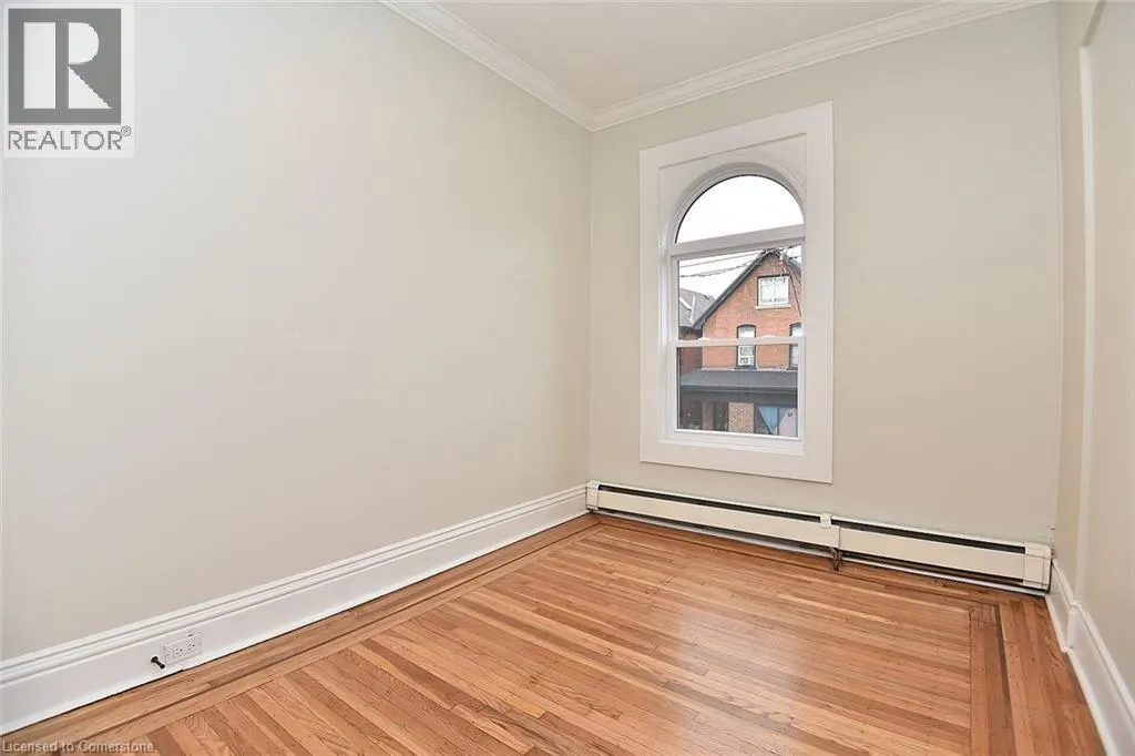 66 ERIE Avenue Unit# Upper, #Upper