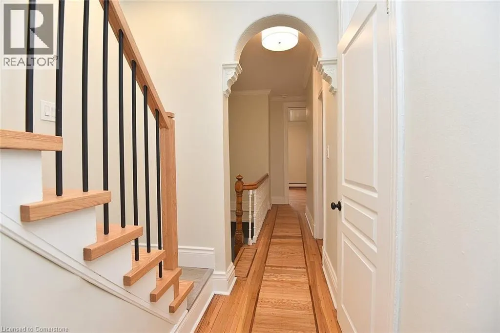 66 ERIE Avenue Unit# Upper, #Upper