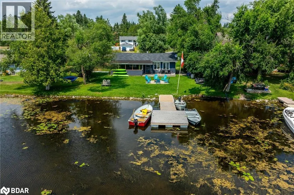 9 CHARLOTTE CRES Crescent
