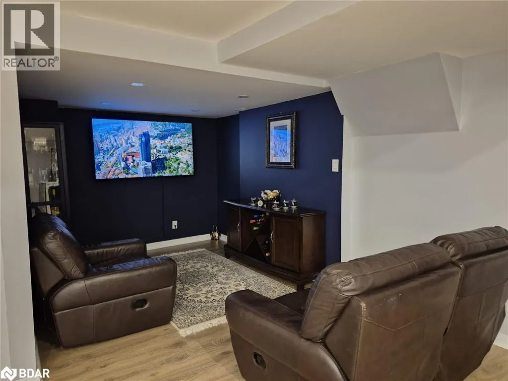 127 MUIRFIELD Drive Unit# LOWER LEVEL