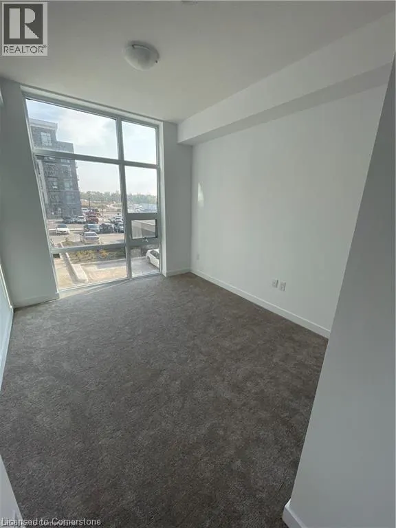 470 DUNDAS Street E Unit# 215, #215