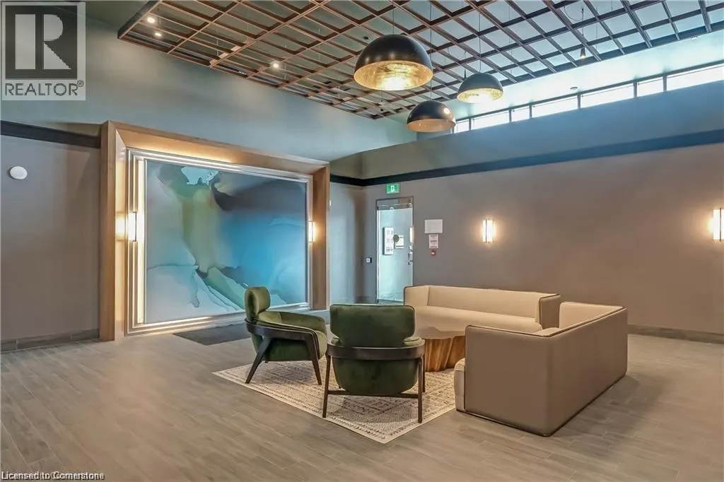 470 DUNDAS Street E Unit# 215, #215