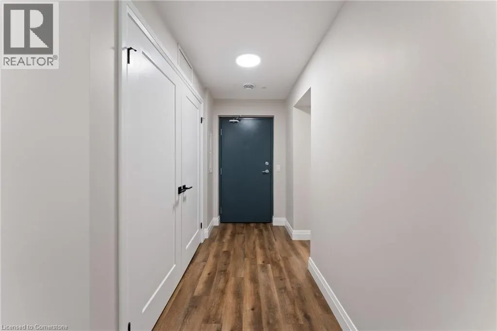 64 MAIN Street N Unit# 303, #303