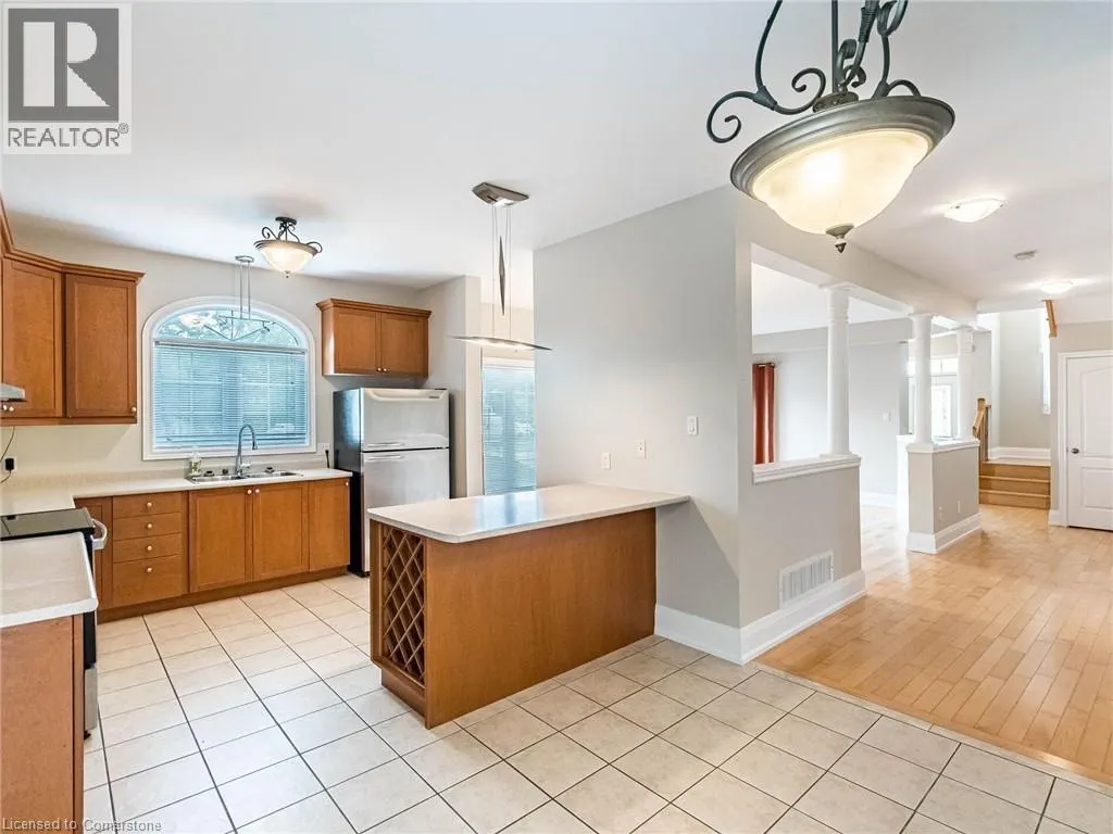 4 PANORAMA Way
