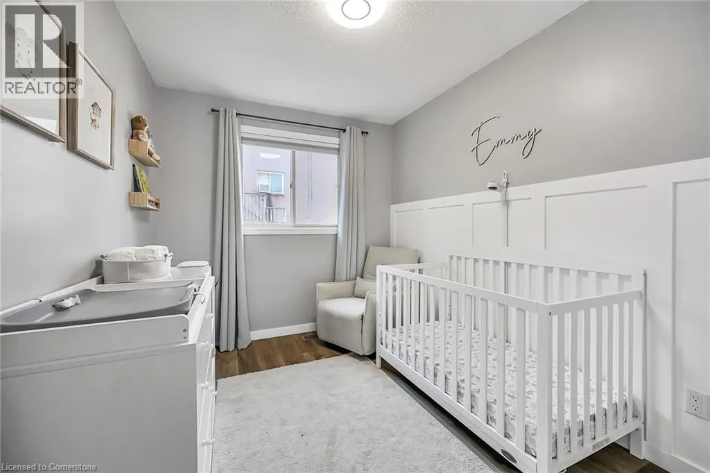 54 ARGYLE Street S Unit# 2, #2
