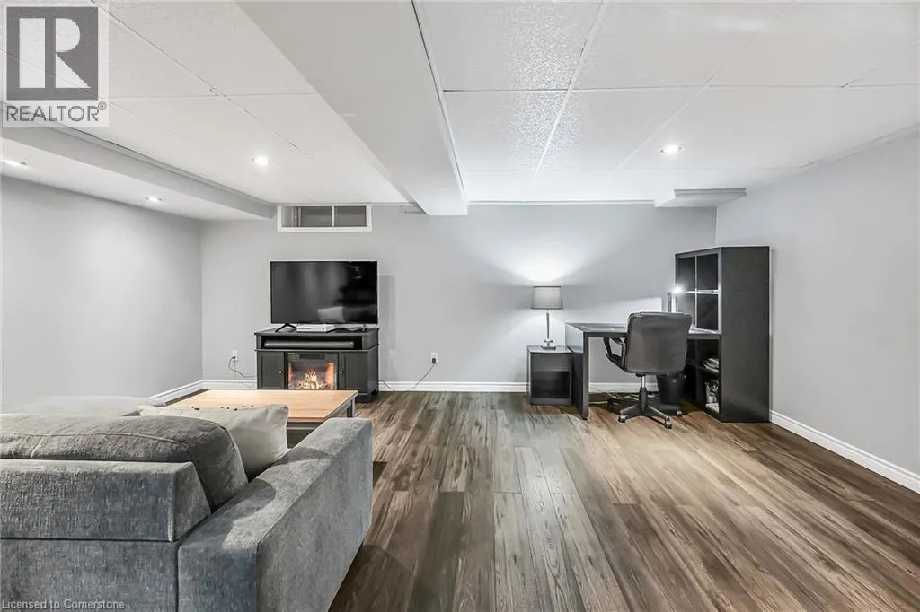 54 ARGYLE Street S Unit# 2, #2