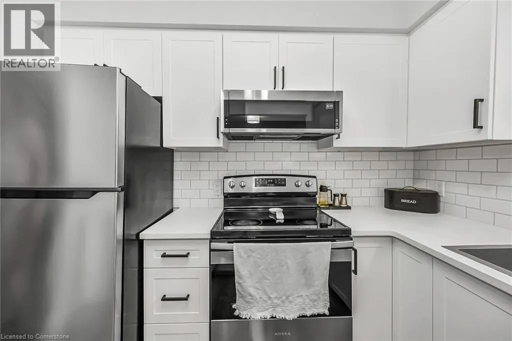 54 ARGYLE Street S Unit# 2, #2