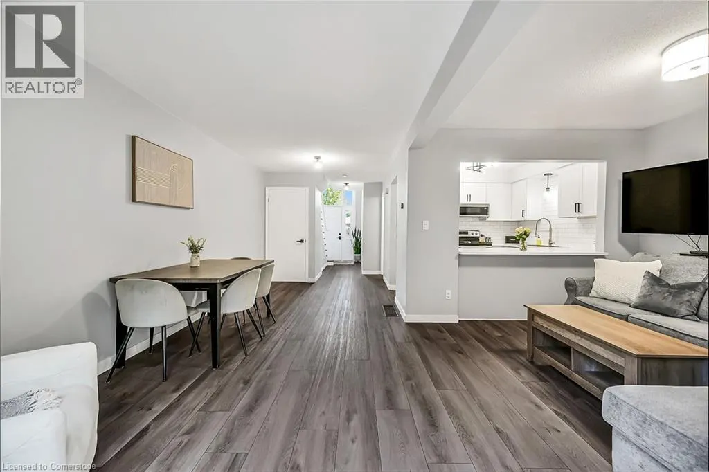 54 ARGYLE Street S Unit# 2, #2