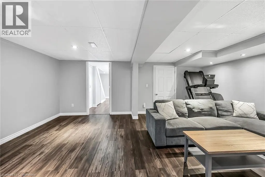 54 ARGYLE Street S Unit# 2, #2