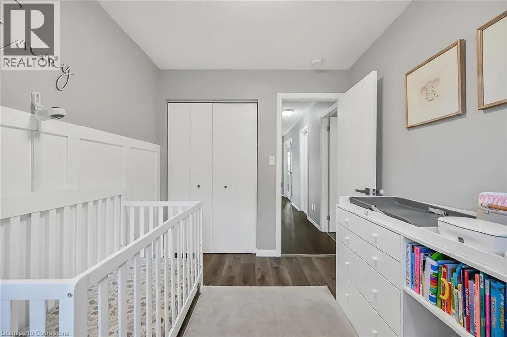 54 ARGYLE Street S Unit# 2, #2