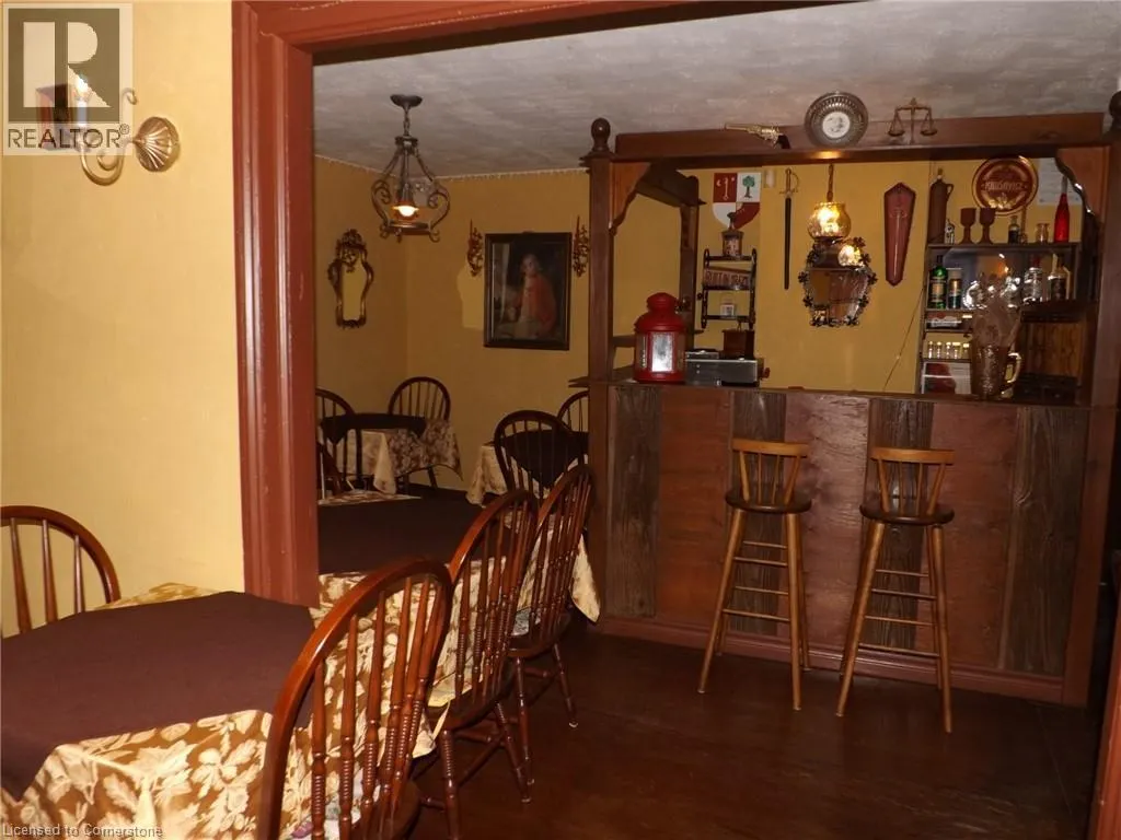 5815 MAIN Street