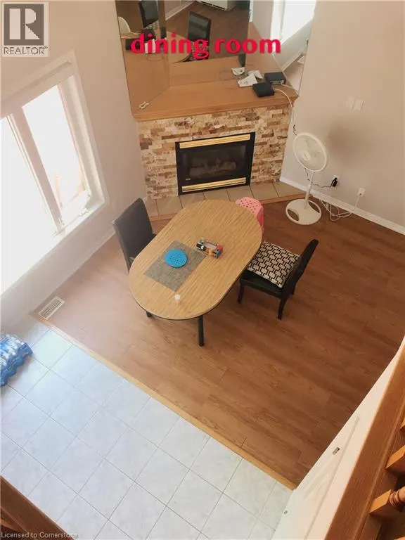661 HEATHCLIFFE Place Unit# Upper, #Upper