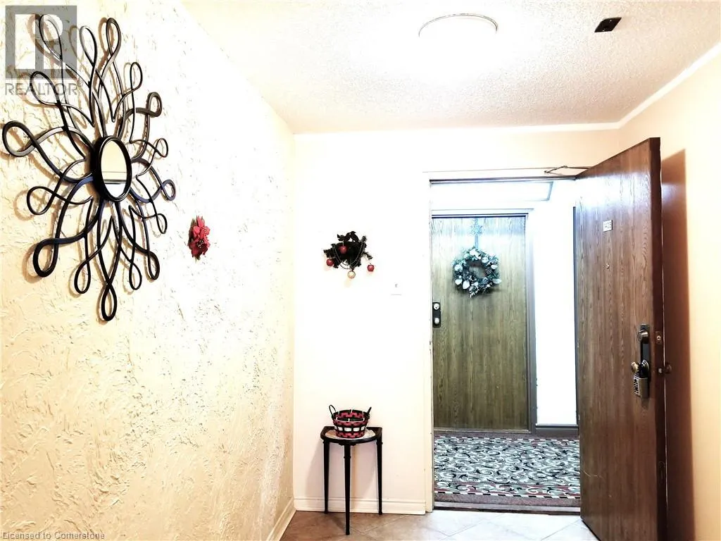 55 GREEN VALLEY Drive Unit# 1403, #1403