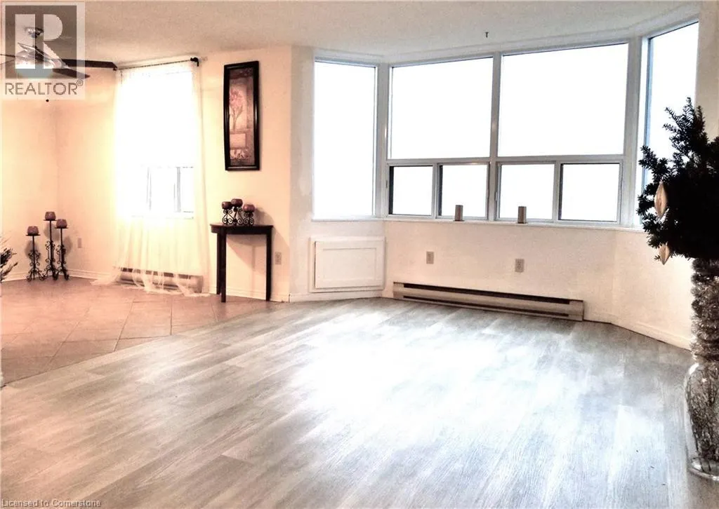 55 GREEN VALLEY Drive Unit# 1403, #1403