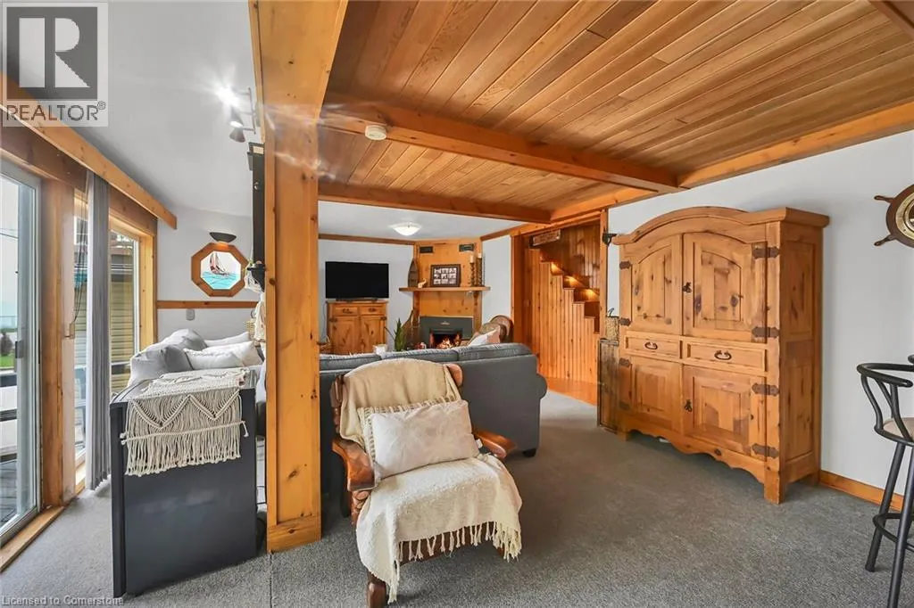 271 BLUE WATER Parkway