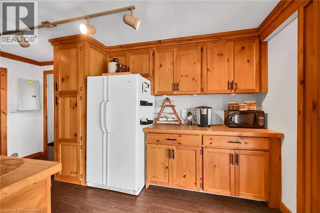 271 BLUE WATER Parkway