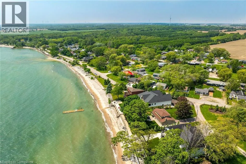 271 BLUE WATER Parkway