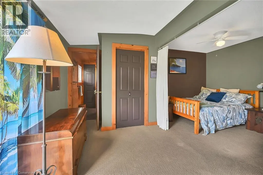 271 BLUE WATER Parkway