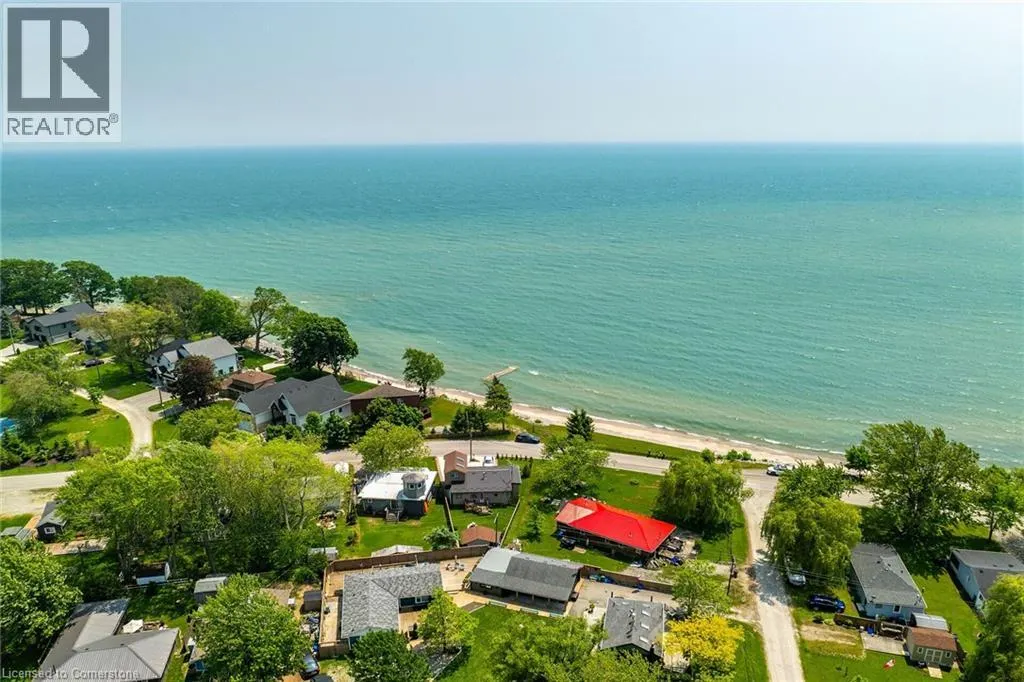 271 BLUE WATER Parkway