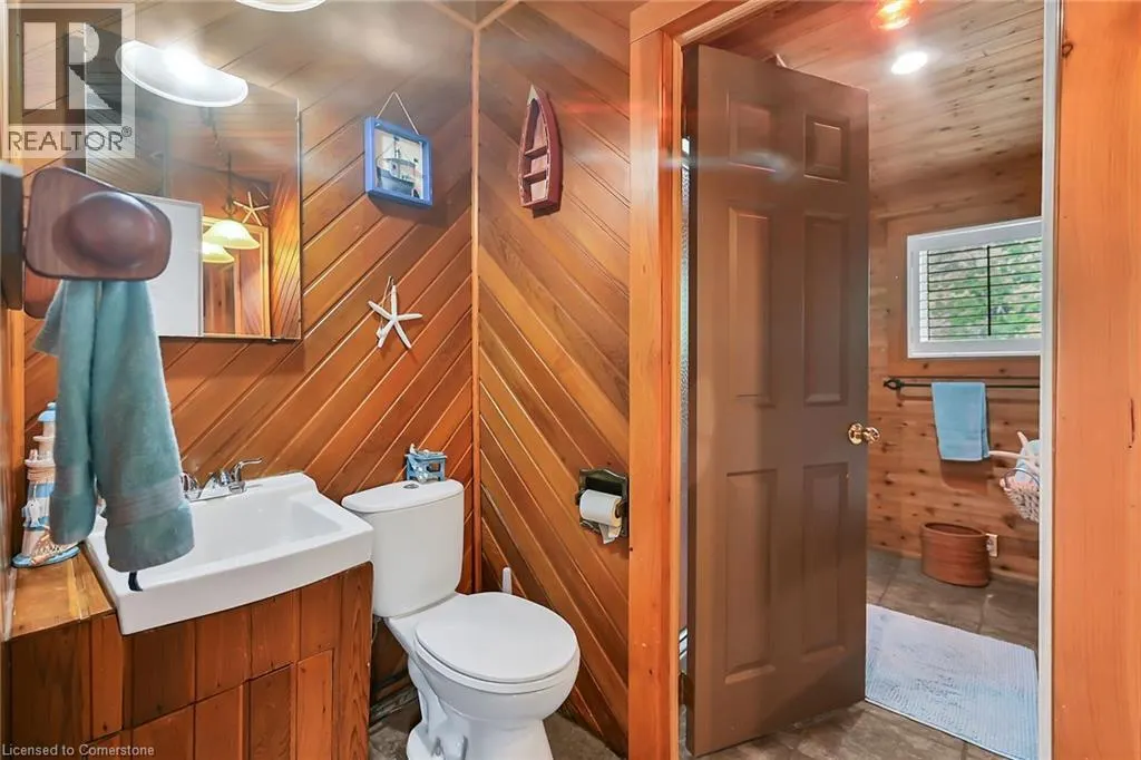271 BLUE WATER Parkway