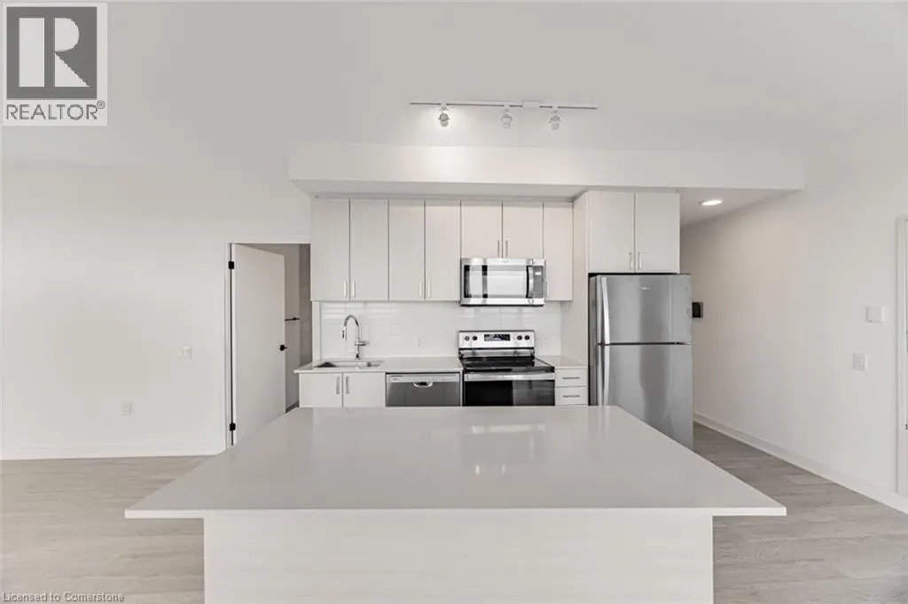 2782 BARTON Street E Unit# 916, #916