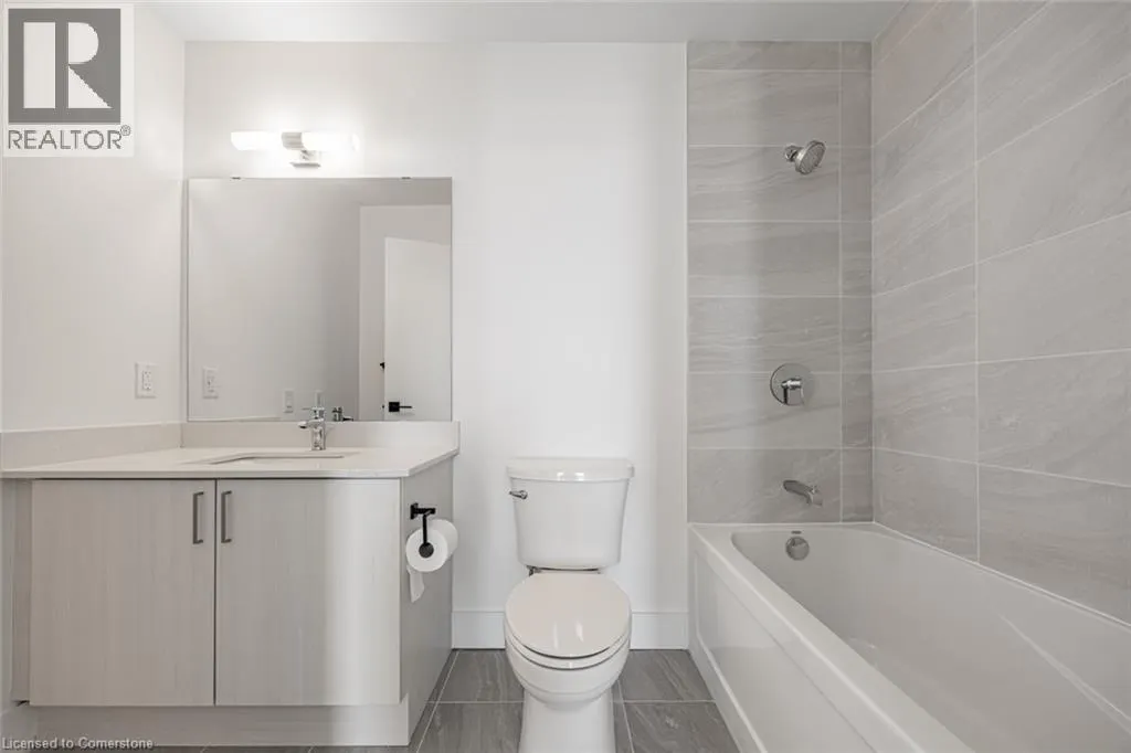 2782 BARTON Street E Unit# 916, #916